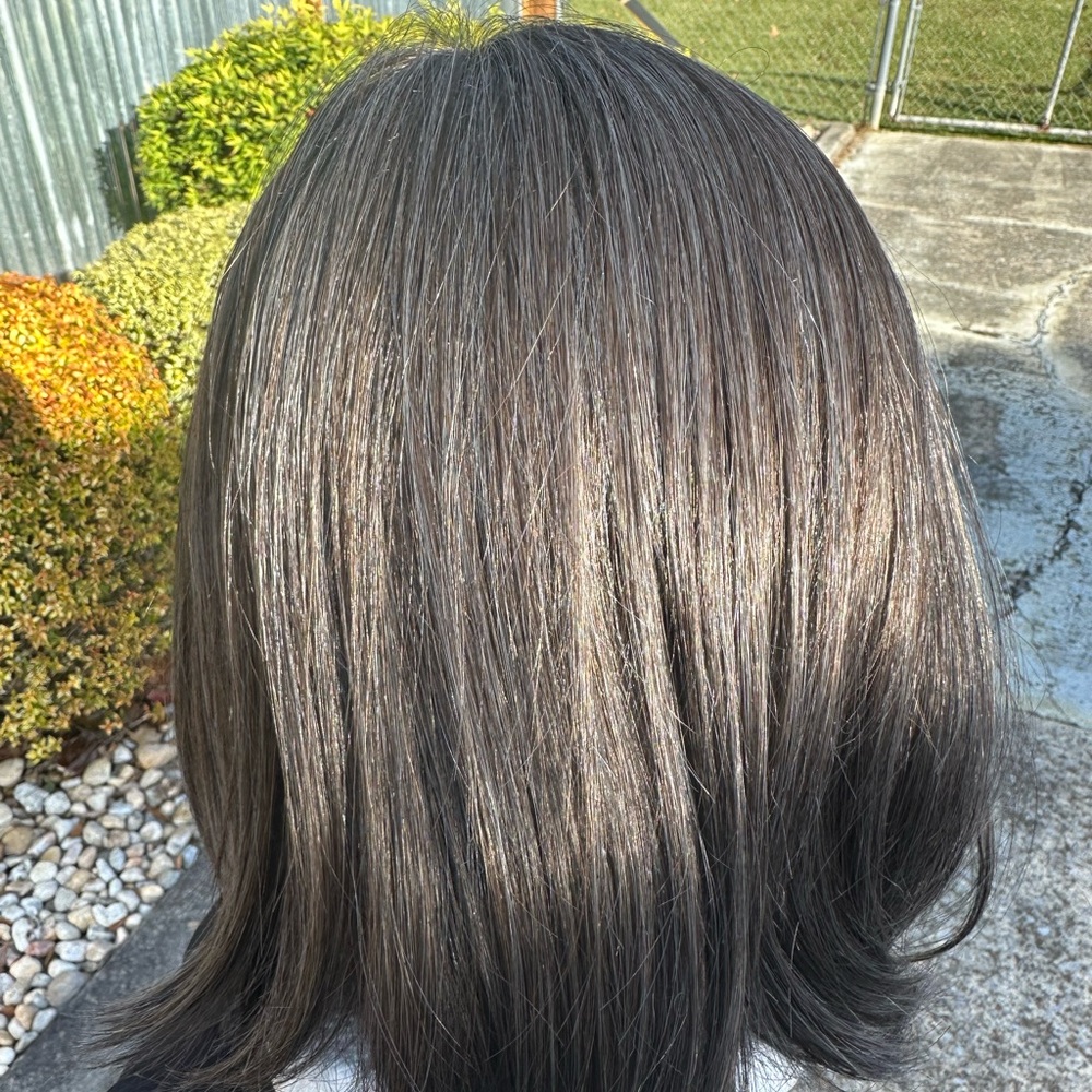 Lace front wig. Jamison "chocolate smoke" - Picture 4 of 11